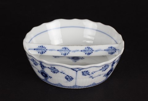 Royal Copenhagen 
Blue Fluted Plain
Ashtray  1
Dkr. 395,-