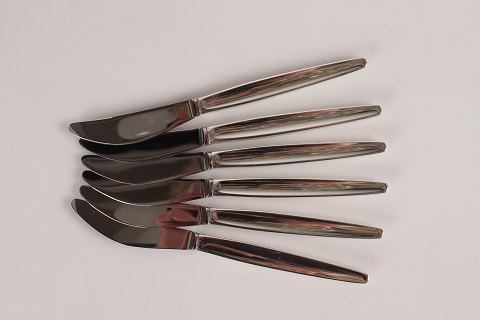 Georg Jensen
Cypres
Knive
L 17,4 cm