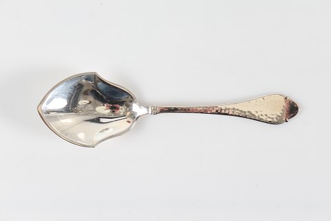 Bernstorff Cutlery
Large Jam Spoon
L 15,5 cm