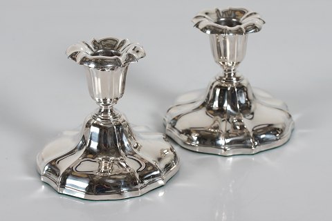 Danish Silver
Pair candlesticks
3 tårnet silver 830s