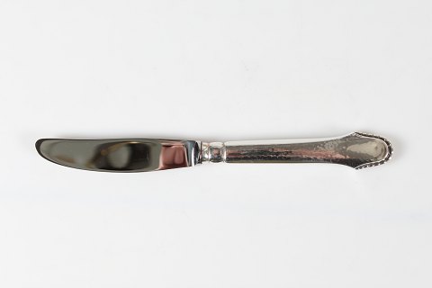 Christiansborg Sølvbestik
Middagsknive nye
L 21,5 cm
