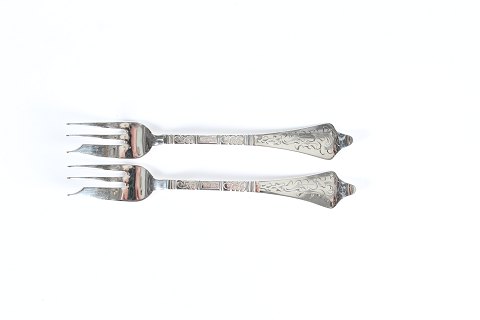 Antik Rococo Silver Flatvare
Cake forks
L 14,5 cm