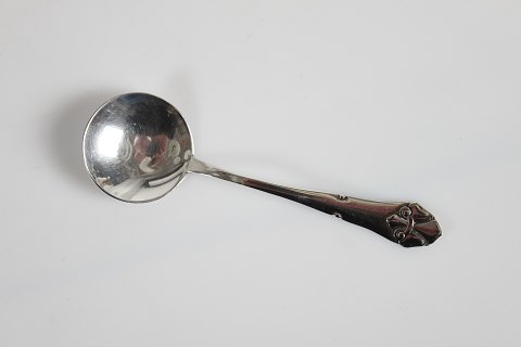 French Lily Silver Cutlery
Round Jam Spoon
L 13 cm
