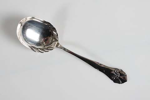 French Lily Silver Cutlery
Serving Spoon
L 22,5 cm