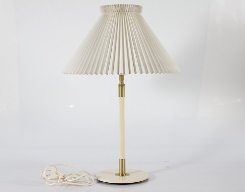 Le Klint 
Aage Petersen
Desklamp 352