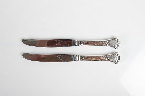 Beaded Silver Cutlery
Fruit knives
L 17 cm