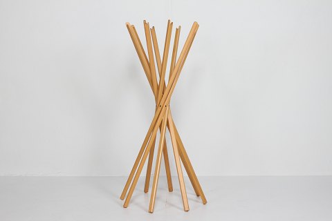 Sciangai stumtjener
Højde 147 cm