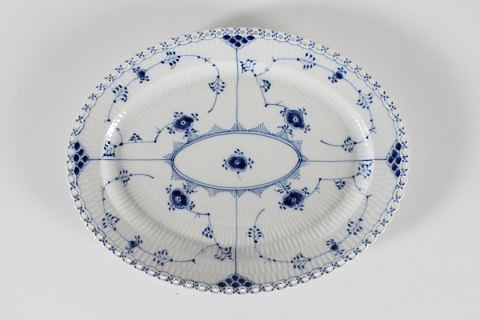Royal Copenhagen
Musselmalet Helblonde
Ovalt fad 1147
