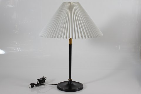 Le Klint Aage PetersenBordlampe gl. model