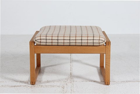 Børge MogensenSkammel 2248af egetræ