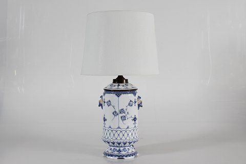 Royal CopenhagenMusselmalet Halvblonde Sjælden bordlampe 382