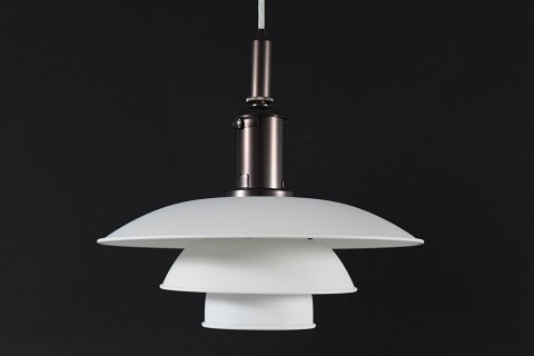 Poul HenningsenPendant 3½-3White metal shades