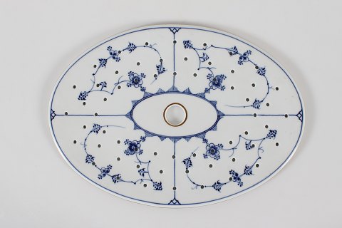 Royal CopenhagenMusselmalet Riflet Med guldkantSjælden Antik rist 111