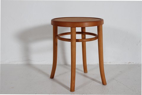 Gebrüder ThonetSkammel af formbøjet træ